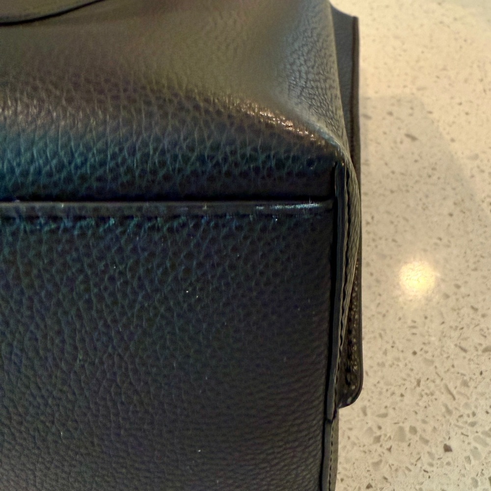 Tory Burch Black Tote 1.99 shipping until 5/13 - Picture 14 of 15